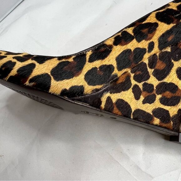 Tory Burch Astoria leopard Print Calf Hair Wedge Heels - Picture 15 of 16